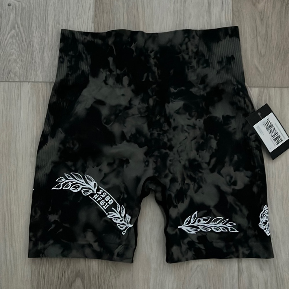 Darc Sport She Rooted V2 Sable Seamless Shorts NWT
